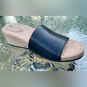 Giana Bernini Giulia Slip-On Memory Foam Platform Wedge Sandals